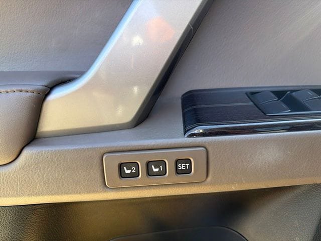 Used 2020 Lexus GX 460 Premium AWD/4WD image 10