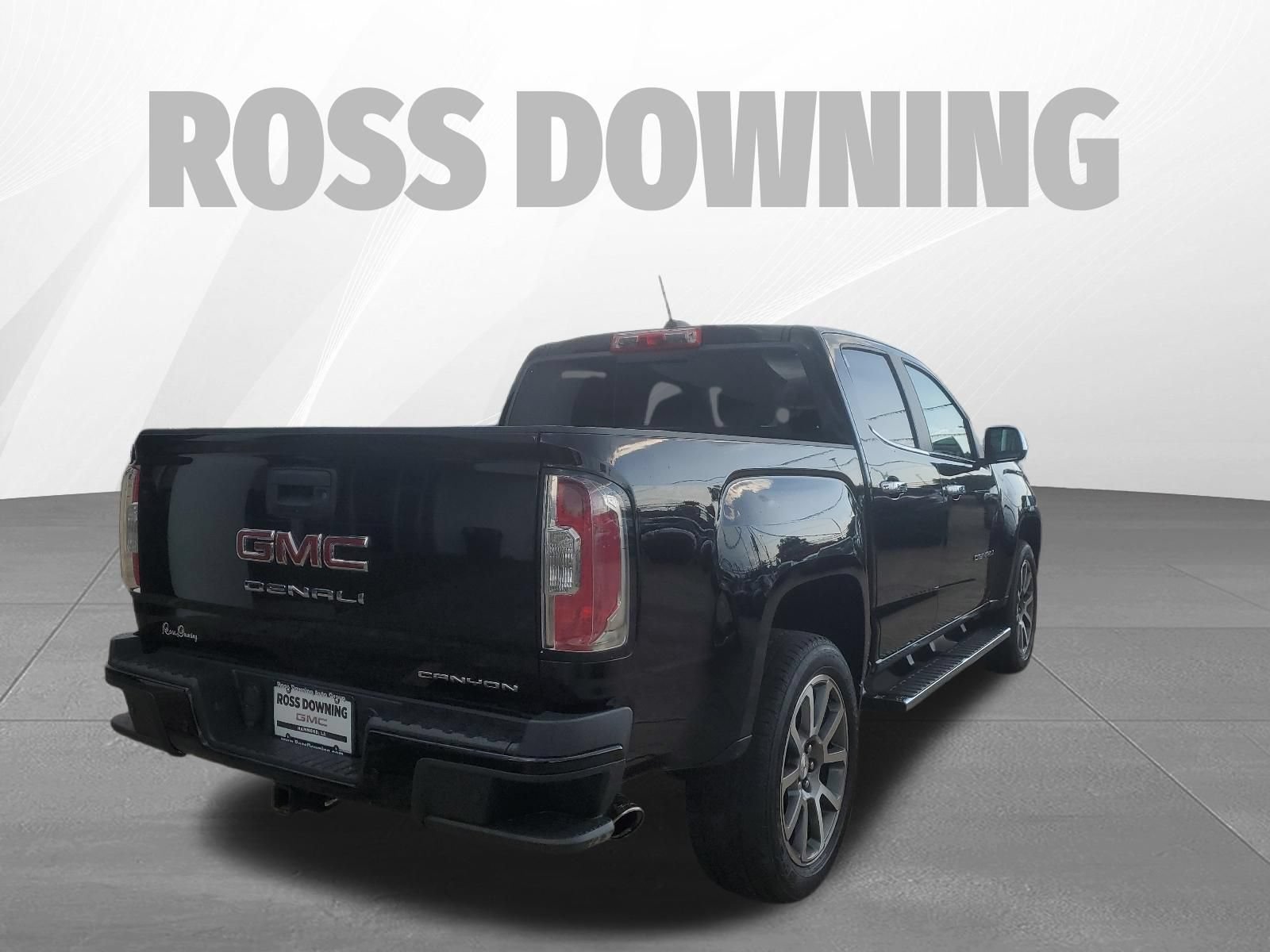 Used 2022 GMC Canyon Denali AWD/4WD image 4
