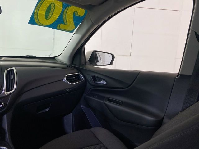 Used 2020 Chevrolet Equinox LT w/ Driver Convenience Package image 10