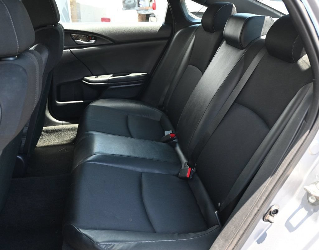 Used 2019 Honda Civic Sport image 15