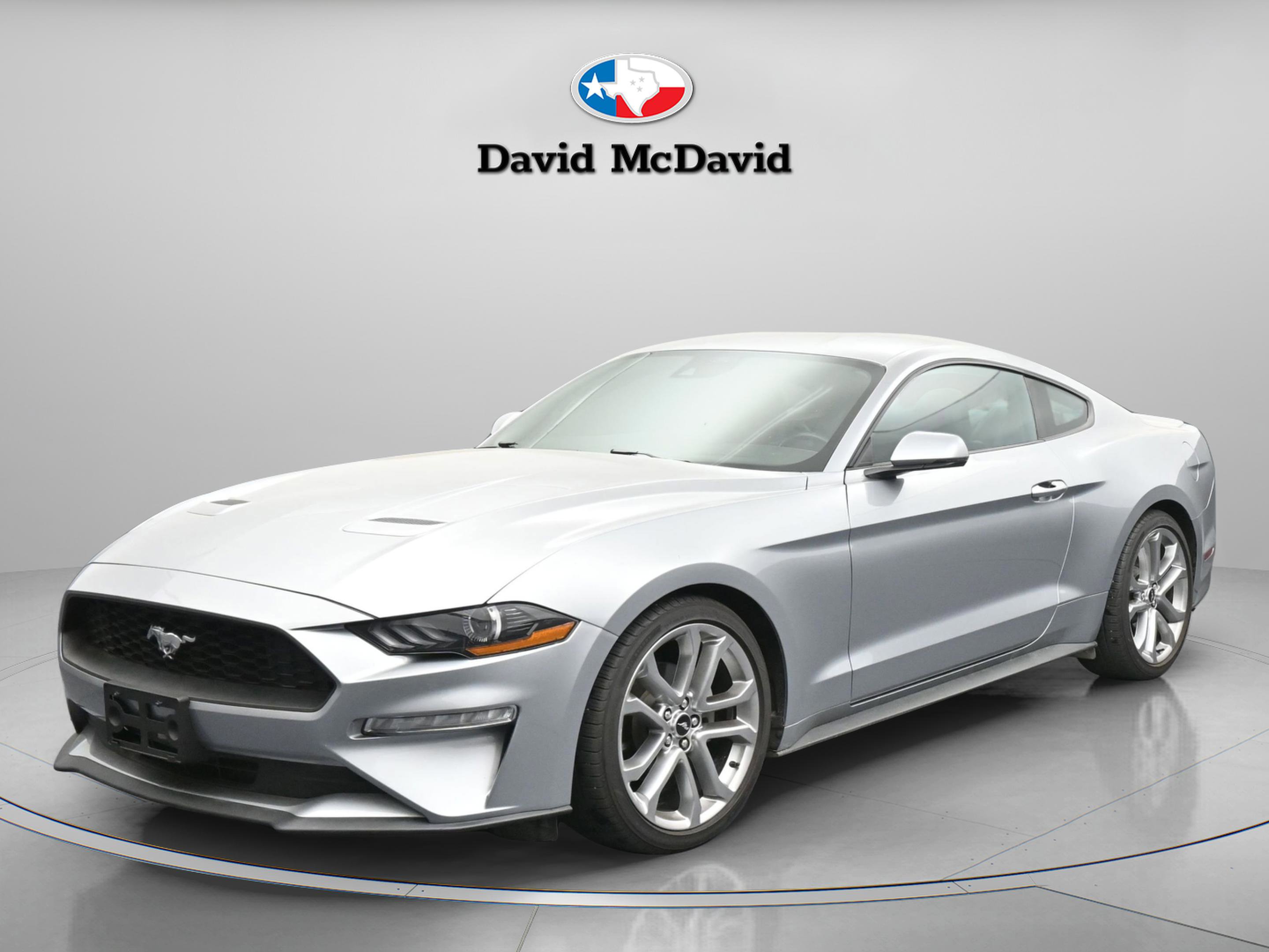 Used 2022 Ford Mustang Premium w/ Equipment Group 201A image 4