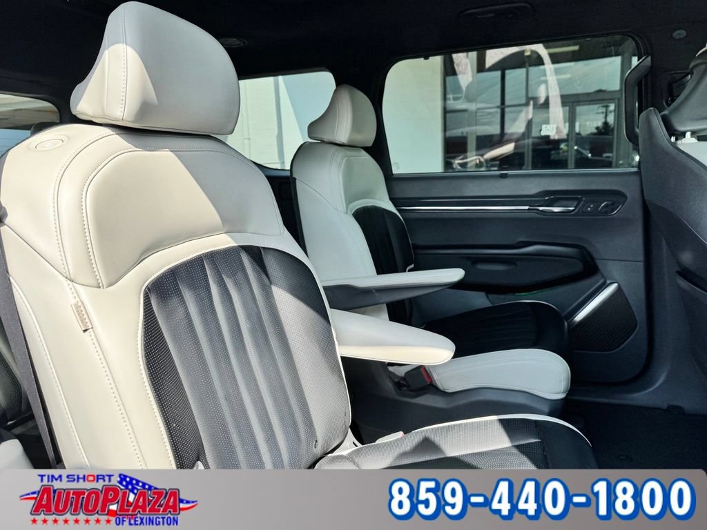 Used 2024 Kia EV9 GT-Line AWD/4WD image 51