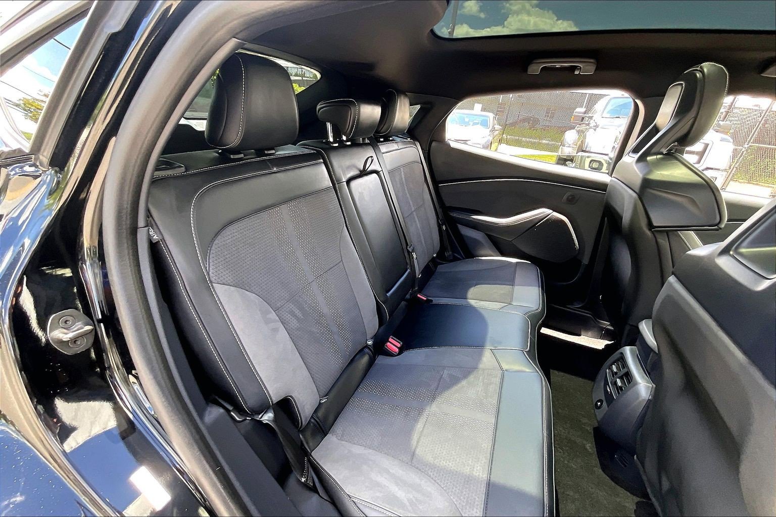 Used 2024 Ford Mustang Mach-E GT AWD/4WD image 32