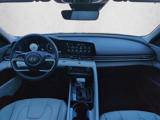 New 2026 Hyundai Elantra Limited FWD image 18