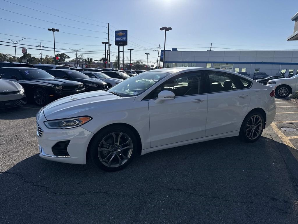 Used 2020 Ford Fusion SEL FWD image 4