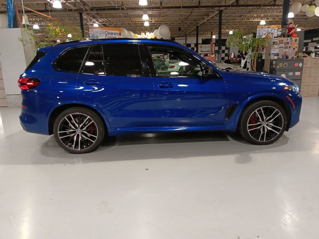 Certified 2024 BMW X5 M60i w/ Executive Package AWD/4WD image 5