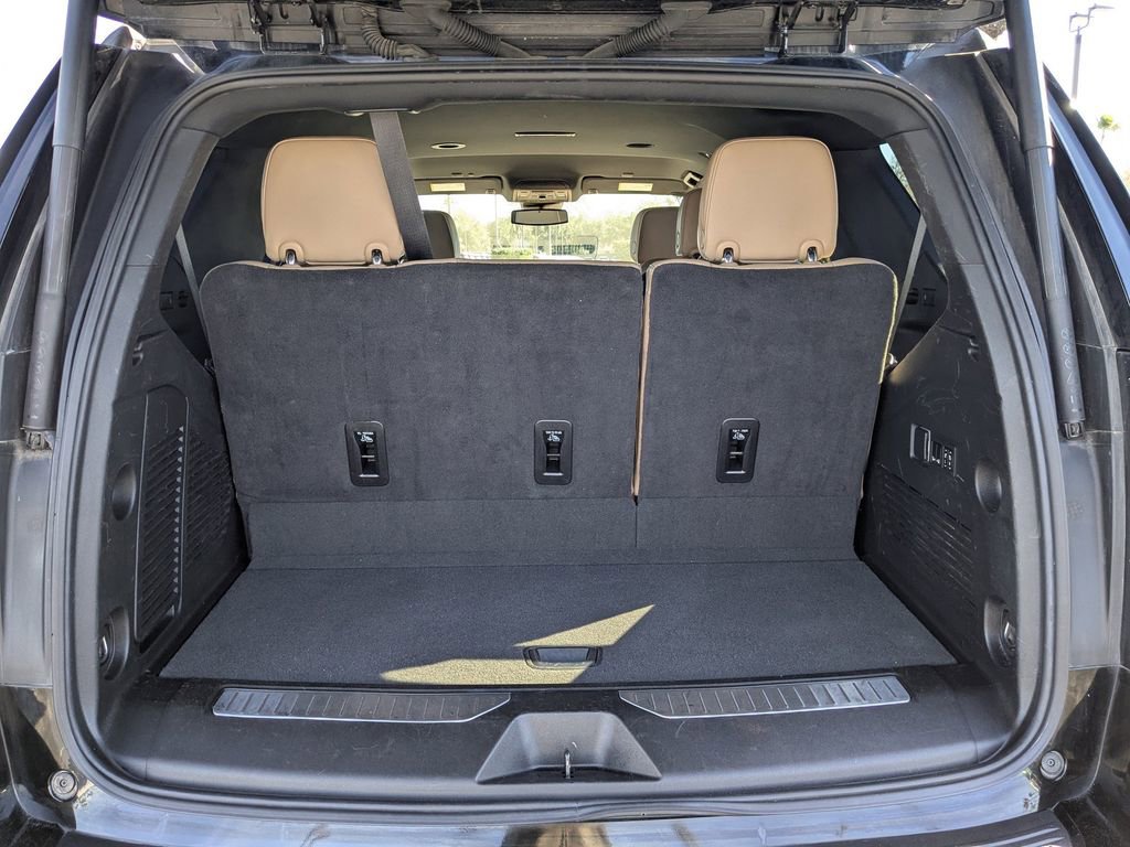 Used 2024 Chevrolet Tahoe Premier image 13