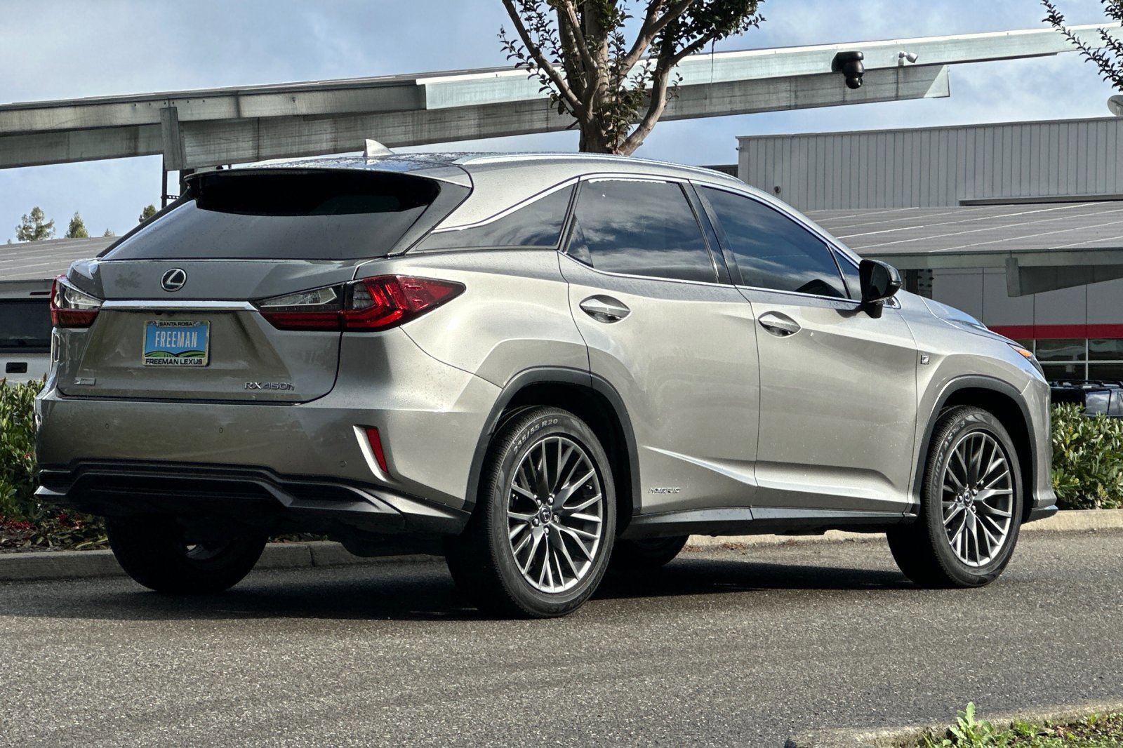 Used 2018 Lexus RX 450h F Sport image 4