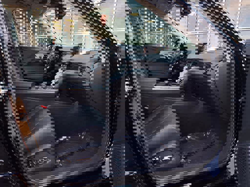 Certified 2025 Acura TLX w/ Technology Package image 21