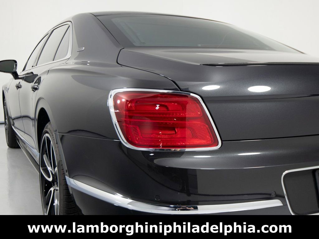 Used 2024 Bentley Flying Spur V8 AWD/4WD image 47