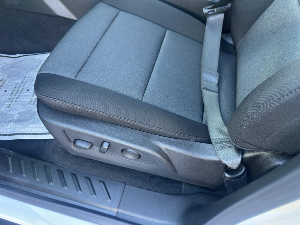 New 2025 Chevrolet Colorado W/T w/ WT Convenience Package II image 14