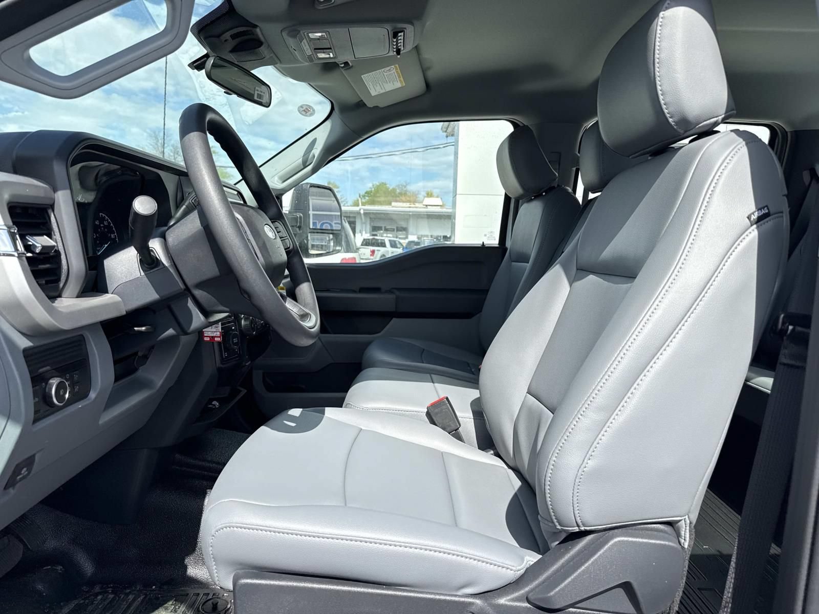 New 2026 Ford F250 XL w/ XL Chrome Package AWD/4WD image 10