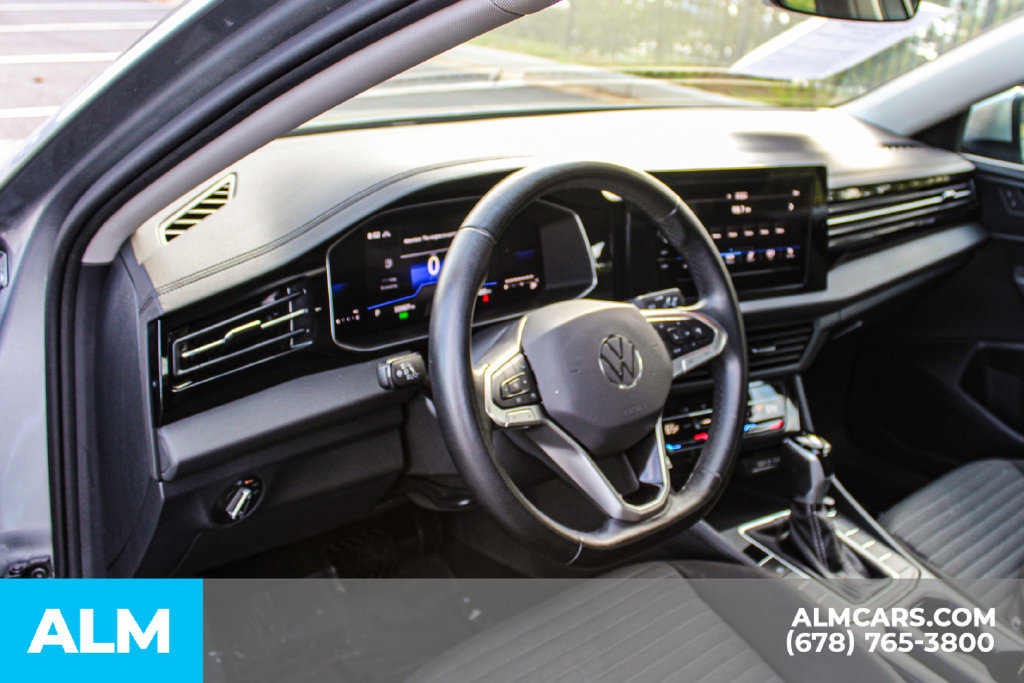 Used 2025 Volkswagen Jetta S FWD image 28