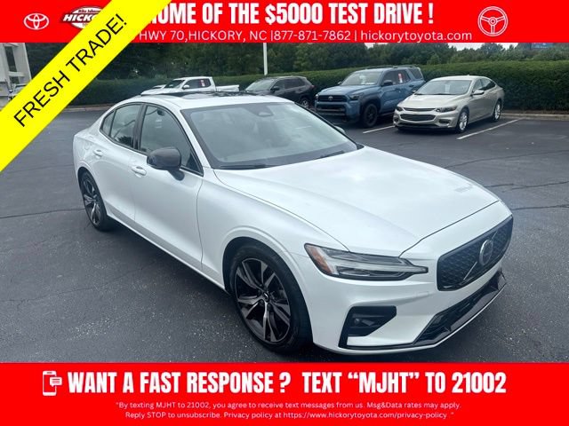 Used 2024 Volvo S60 B5 Core FWD image 1