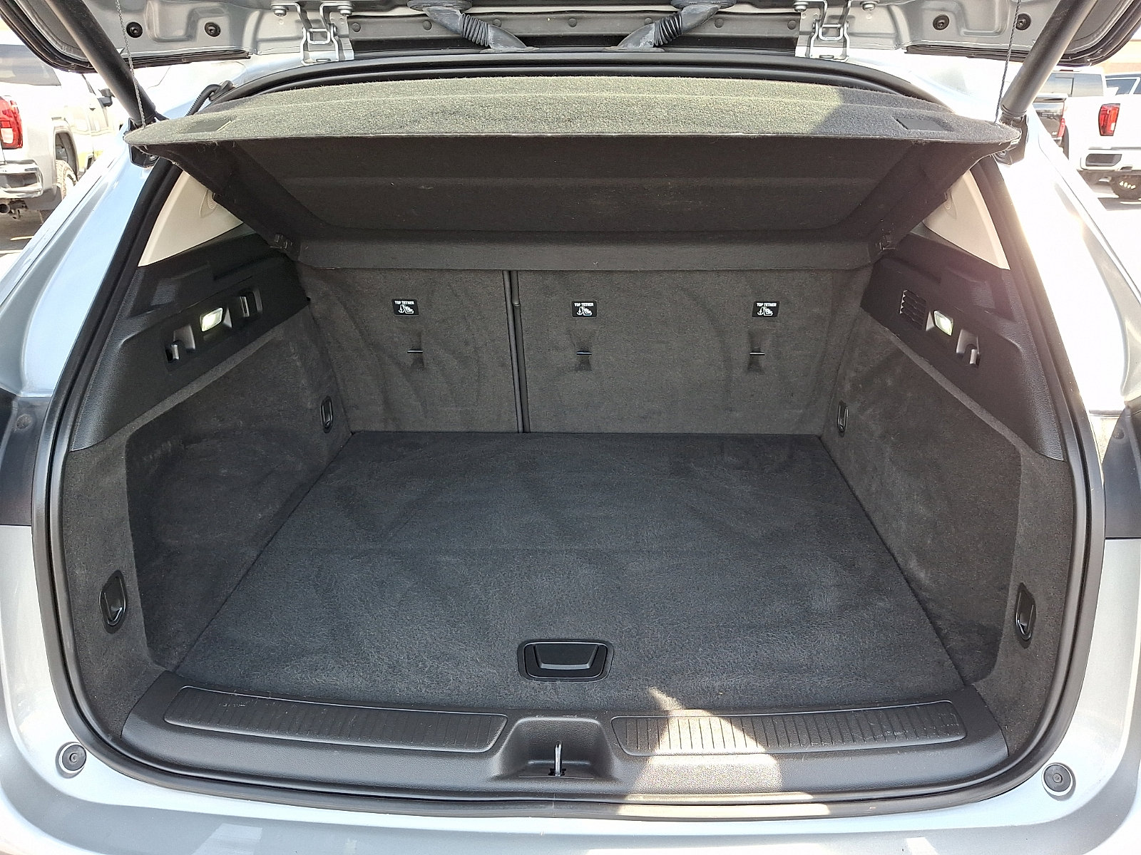 Used 2023 Buick Envision Essence w/ Sport Touring Package image 32