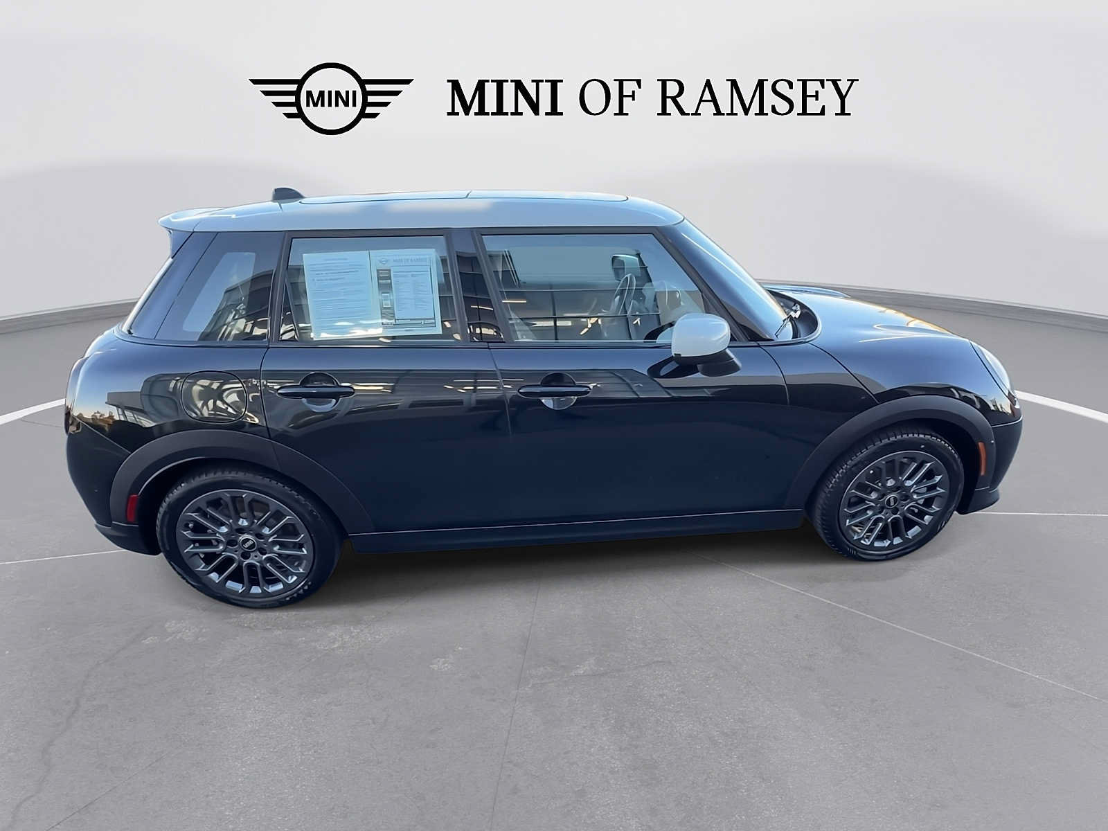 Used 2026 MINI Cooper S FWD image 9