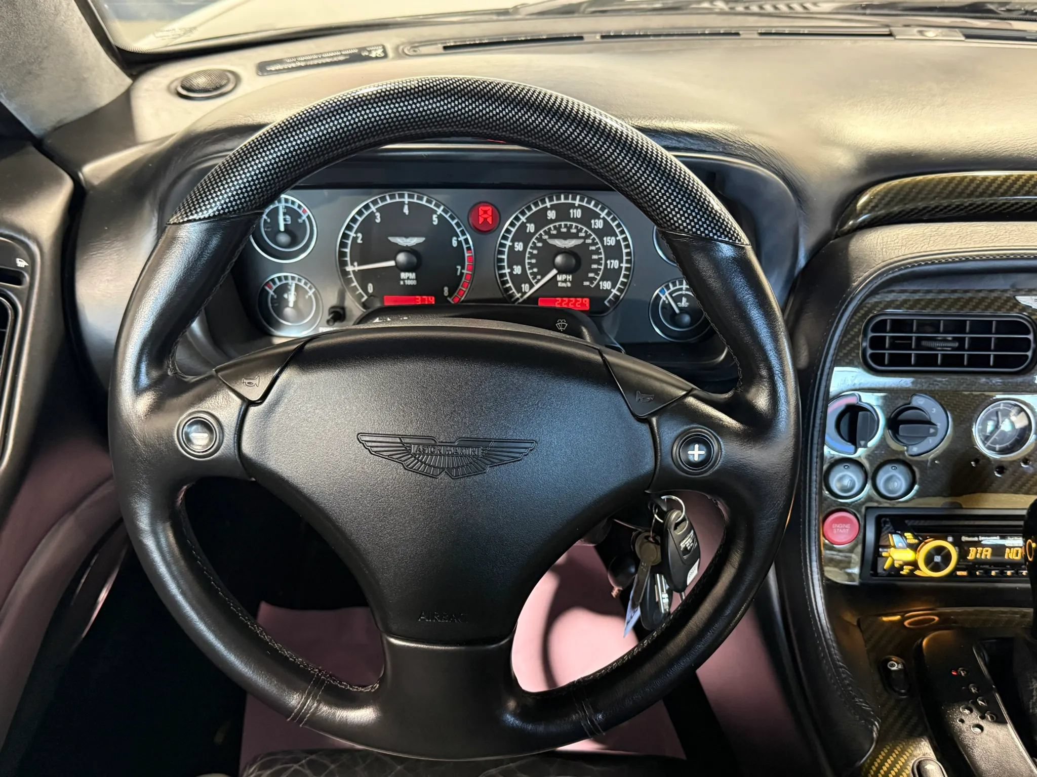 Used 2002 Aston Martin DB7 Vantage RWD image 12