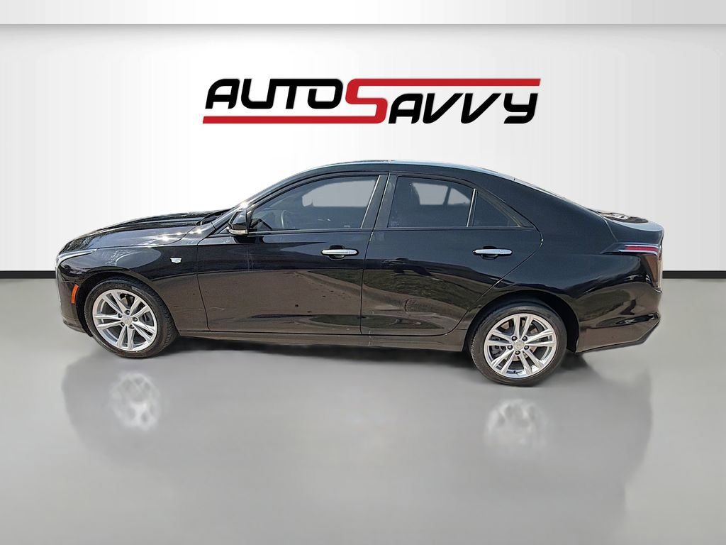 Used 2025 Cadillac CT4 Luxury RWD image 4