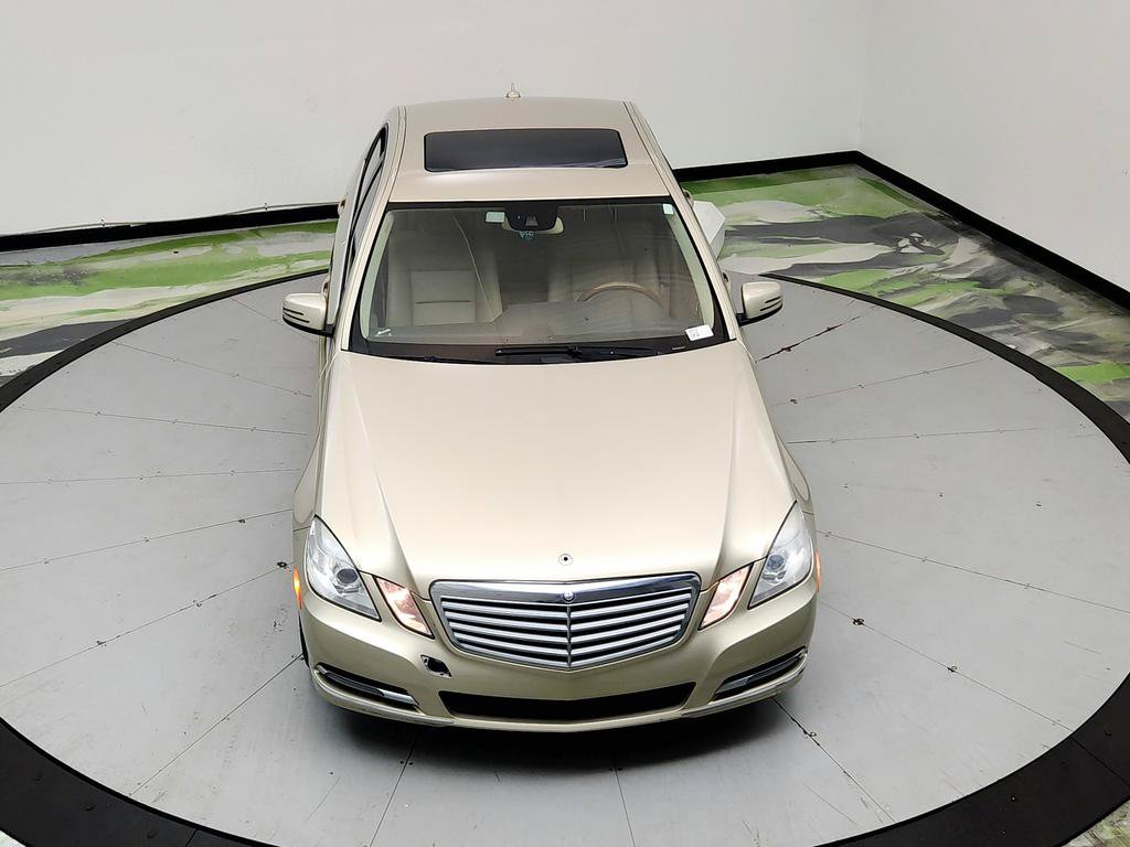 Used 2013 Mercedes-Benz E 350 Sedan image 33