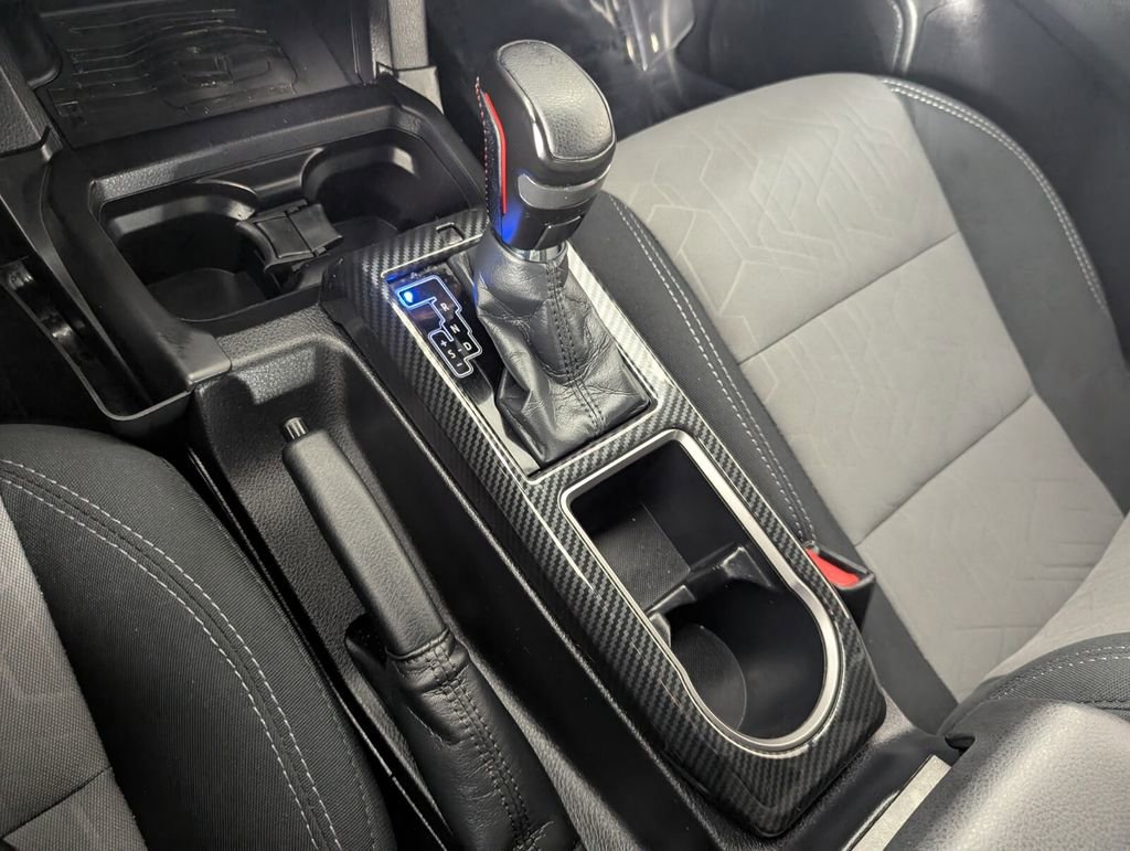 Used 2021 Toyota Tacoma TRD Off-Road image 23