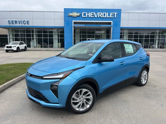 New 2027 Chevrolet Bolt LT w/ Comfort Package FWD image 2