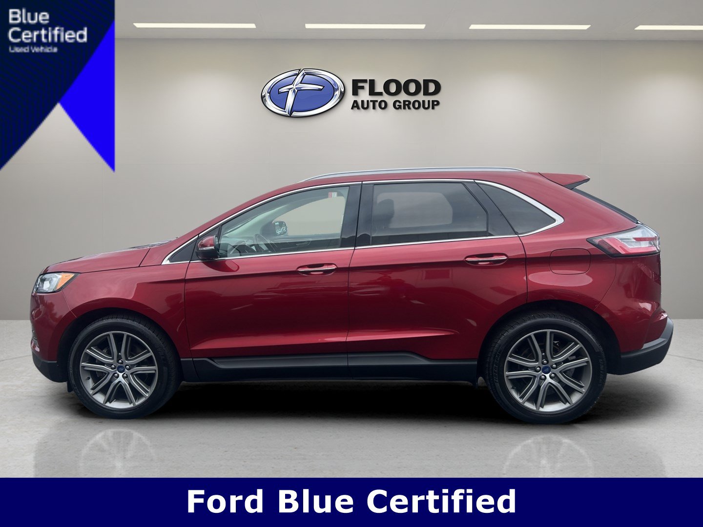 Used 2019 Ford Edge Titanium w/ Cold Weather Package AWD/4WD image 5