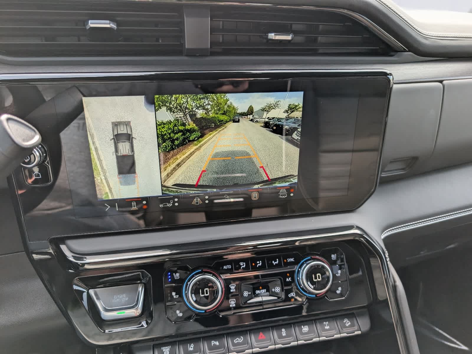Certified 2025 GMC Sierra 2500 AT4X AWD/4WD image 28