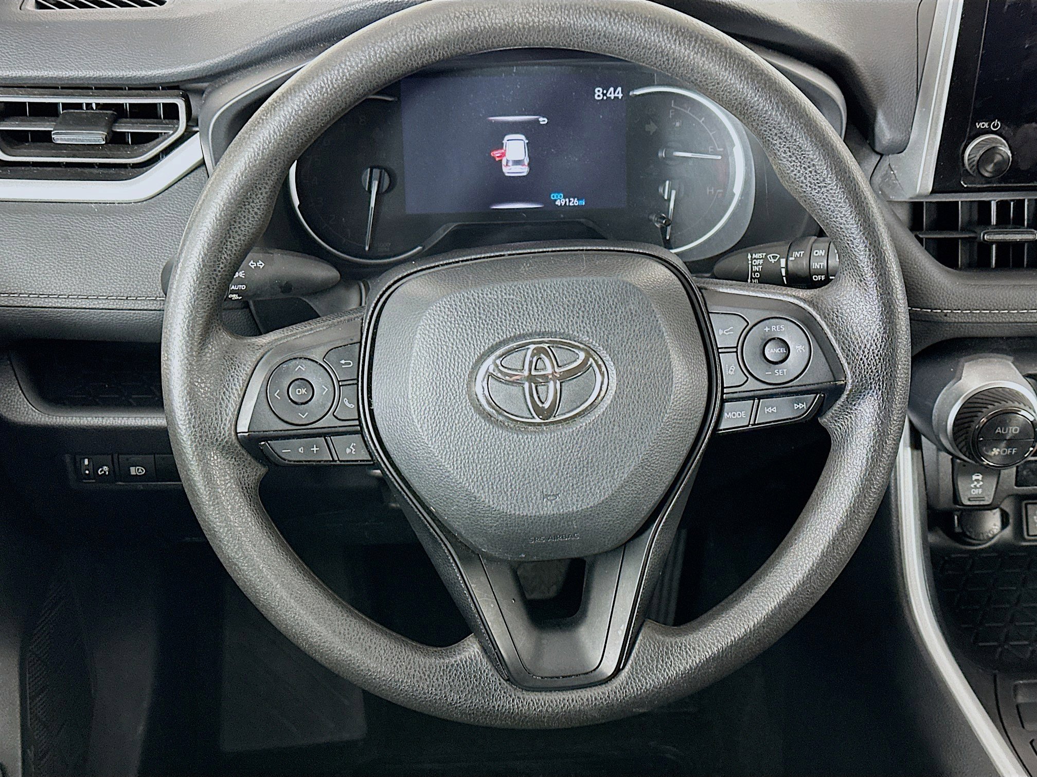 Used 2024 Toyota RAV4 XLE image 18