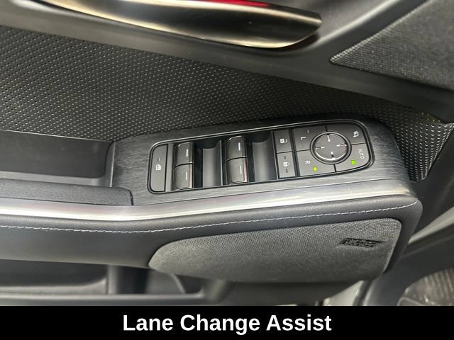 Used 2025 Lexus GX 550 w/ Accessory Package (2T) AWD/4WD image 8