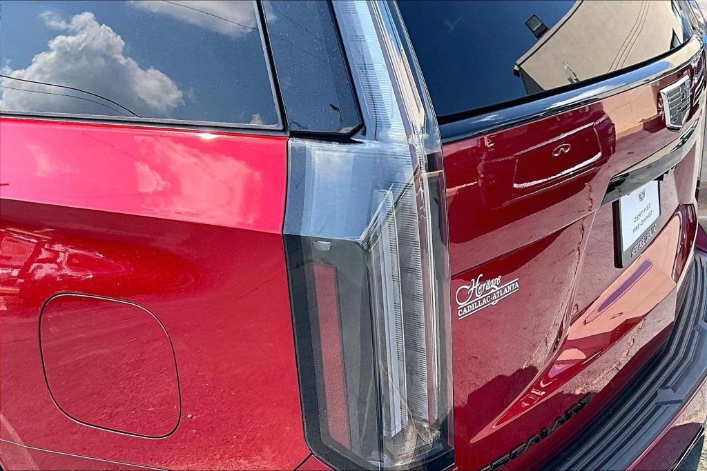 Certified 2025 Cadillac Escalade Sport Platinum w/ LPO, ONYX Package AWD/4WD image 23