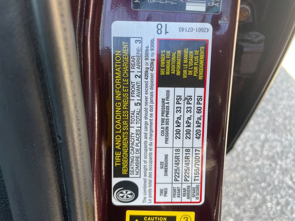 Used 2013 Toyota Avalon Limited w/ Technology Pkg FWD image 30