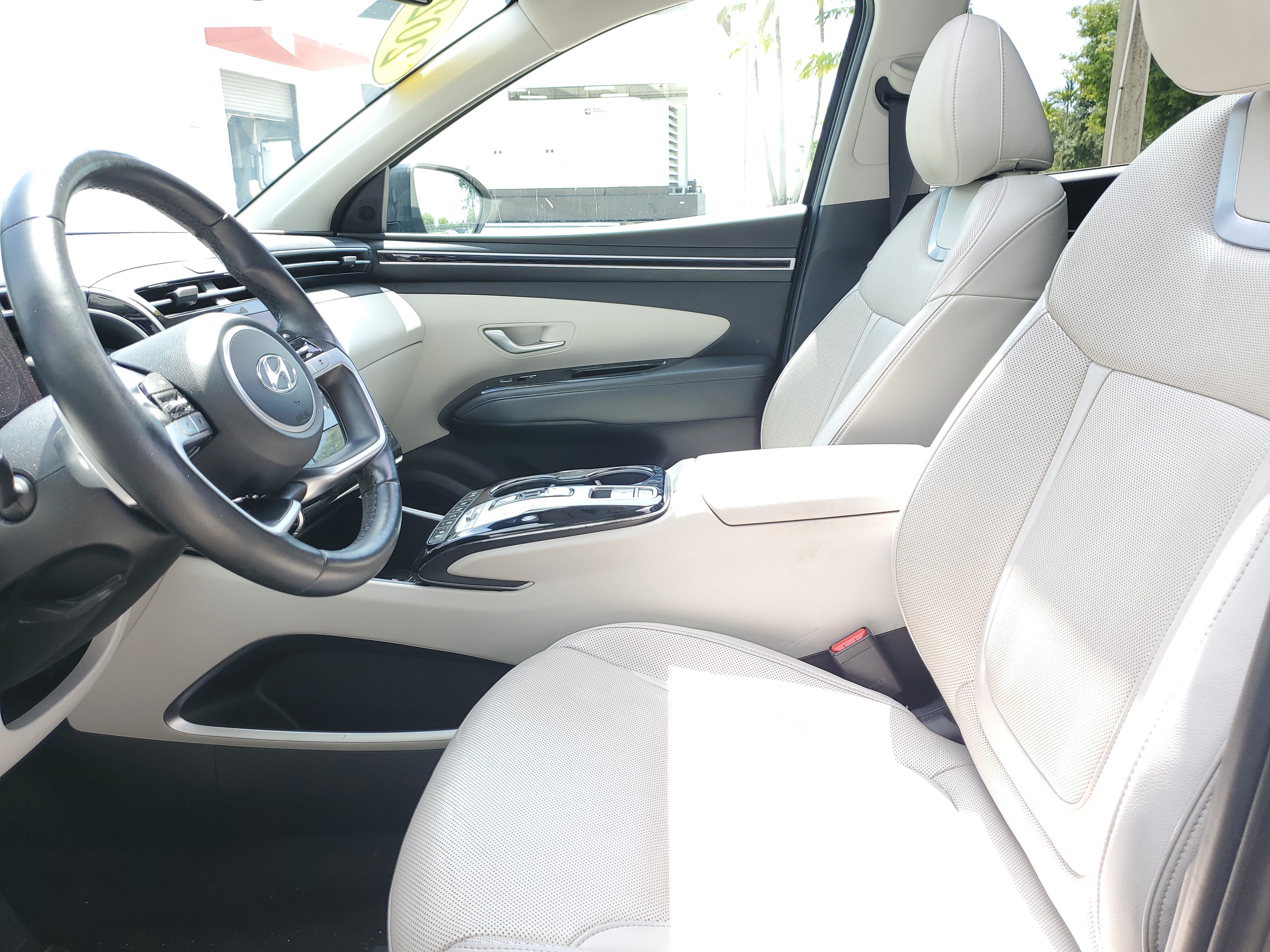 Used 2024 Hyundai Tucson Limited FWD image 19