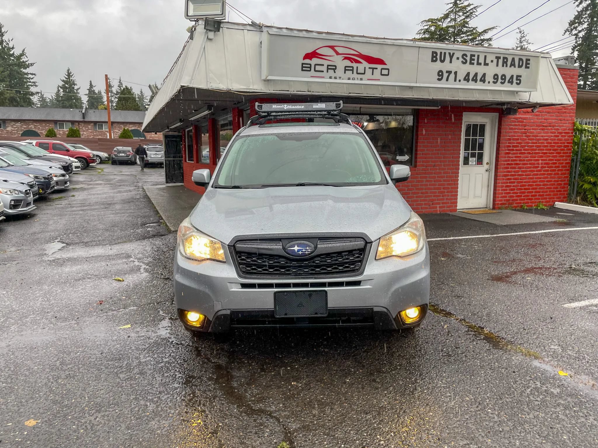 Used 2015 Subaru Forester 2.5i Touring AWD/4WD image 5