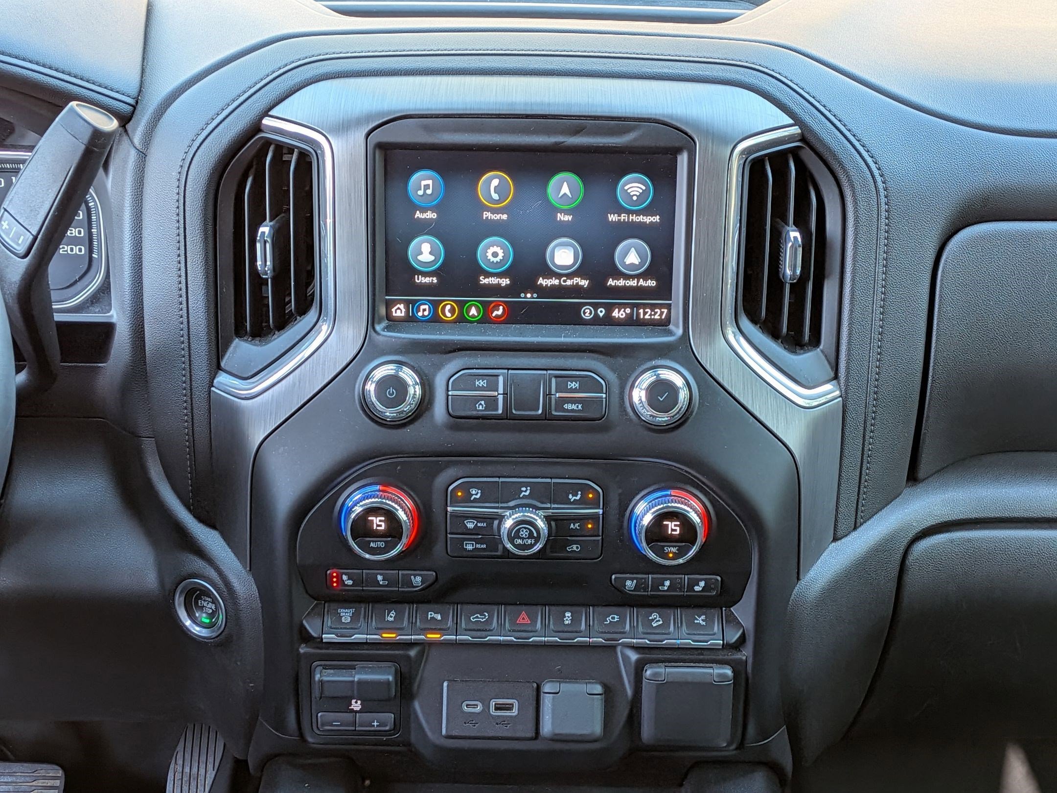 Used 2023 GMC Sierra 2500 Denali w/ Denali Black Diamond Edition image 34