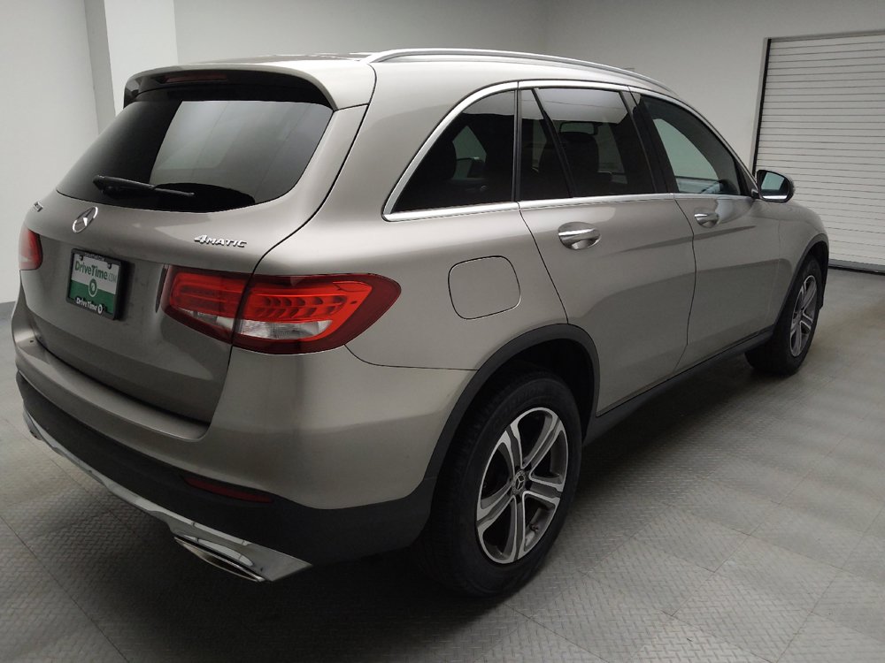 Used 2019 Mercedes-Benz GLC 300 4MATIC image 9