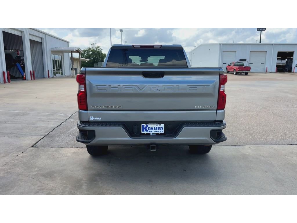 Used 2024 Chevrolet Silverado 1500 Custom RWD image 7