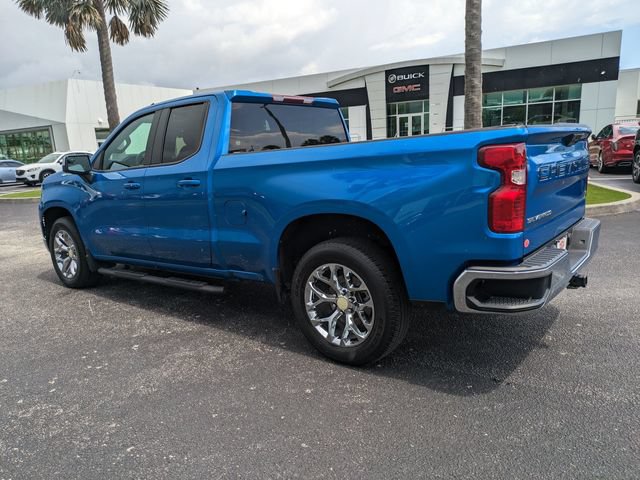 Used 2022 Chevrolet Silverado 1500 LT w/ Protection Package RWD image 6