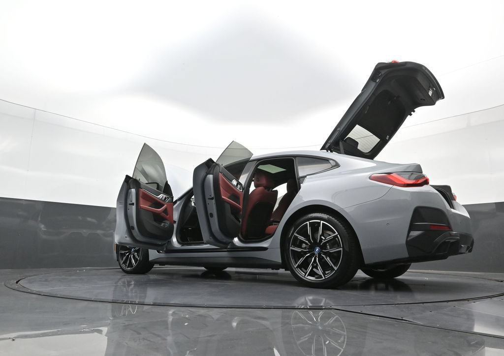 Used 2024 BMW i4 eDrive35 w/ M Sport Package RWD image 41