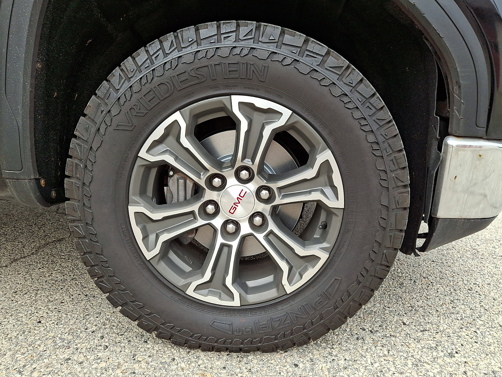 Used 2020 GMC Sierra 1500 SLE w/ X31 Off-Road Package image 8