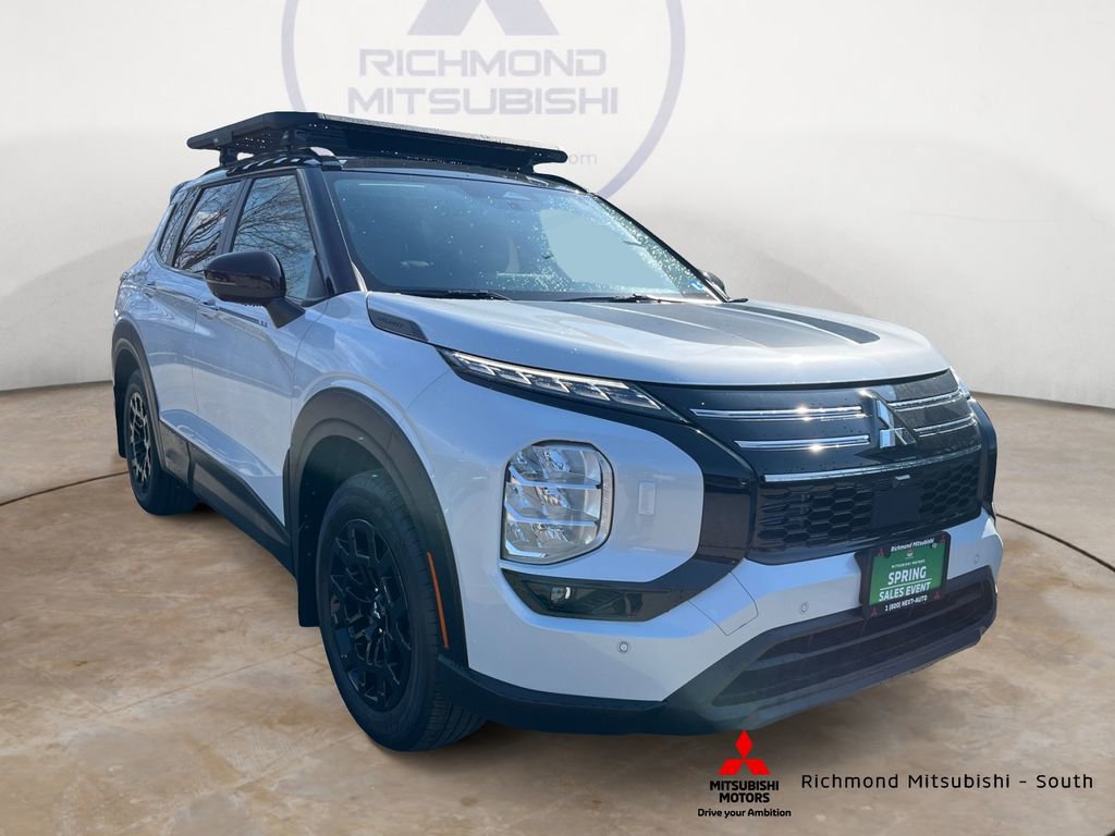 New 2026 Mitsubishi Outlander AWD image 1