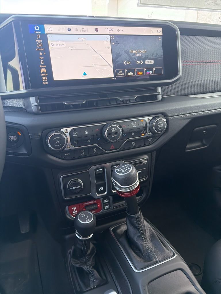 New 2026 Jeep Wrangler Rubicon AWD/4WD image 41