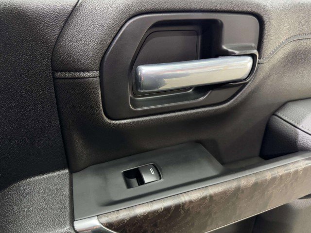 Used 2022 GMC Sierra 2500 Denali w/ Denali Black Diamond Edition image 56