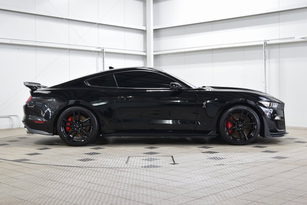 Used 2022 Ford Mustang Shelby GT500 w/ Technology Package image 9