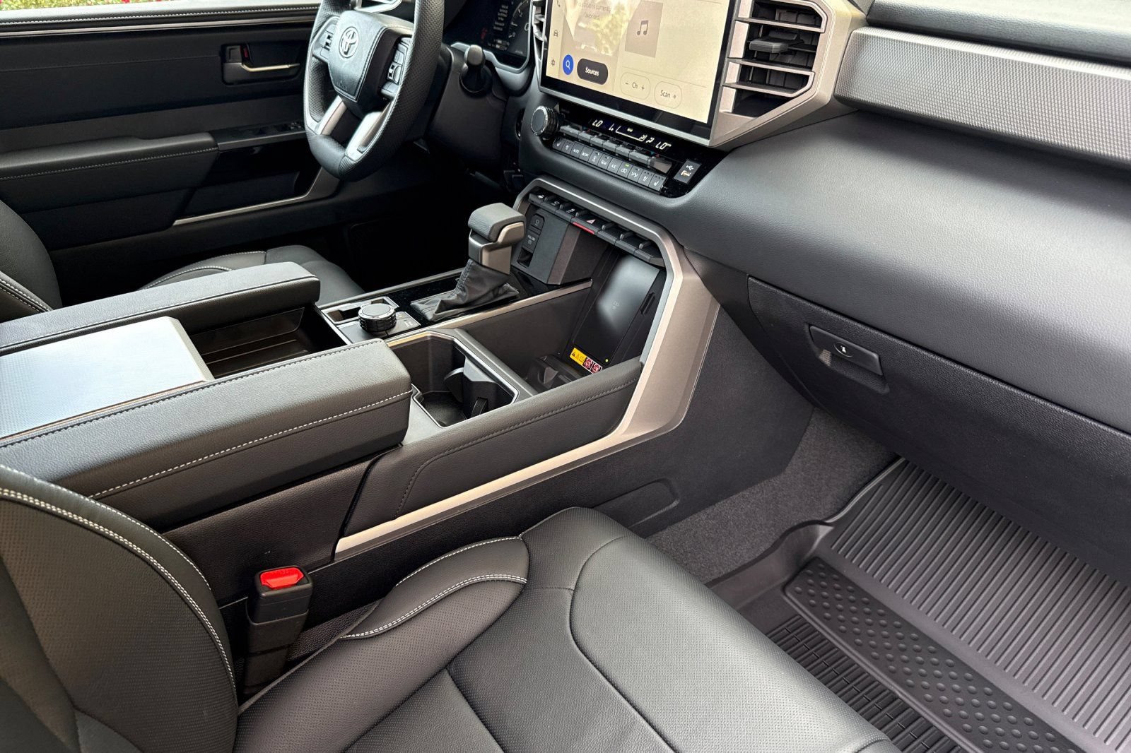 New 2026 Toyota Sequoia Limited AWD/4WD image 17