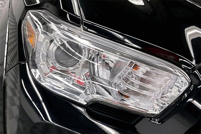 Used 2021 Toyota Tacoma SR5 image 29