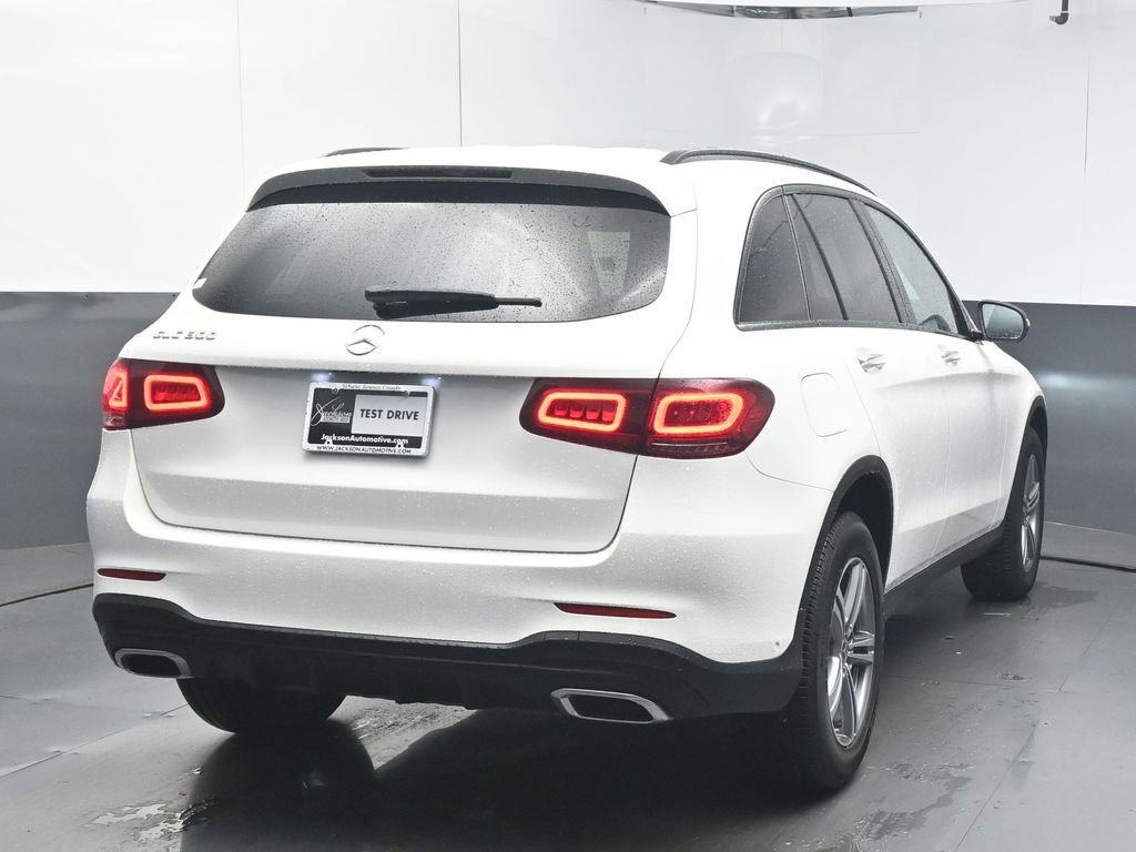 Used 2021 Mercedes-Benz GLC 300 w/ AMG Line image 7