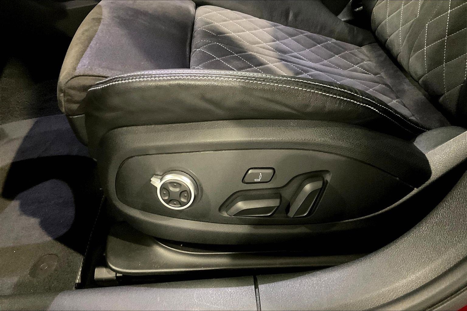 Used 2018 Audi S4 Prestige w/ Prestige Package AWD/4WD image 39