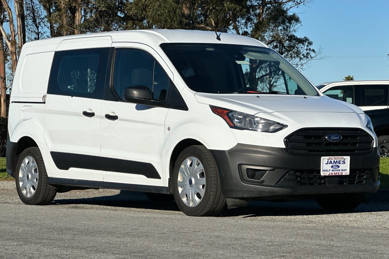 Used 2023 Ford Transit Connect XL image 7
