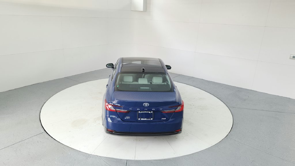 Used 2025 Toyota Camry XLE w/ Premium Plus Package AWD/4WD image 15