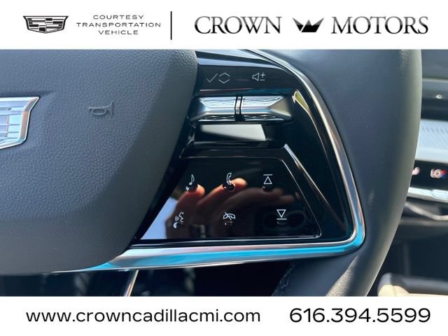 Used 2026 Cadillac Optiq Sport 1 w/ LPO, Floor Liner Package AWD/4WD image 16